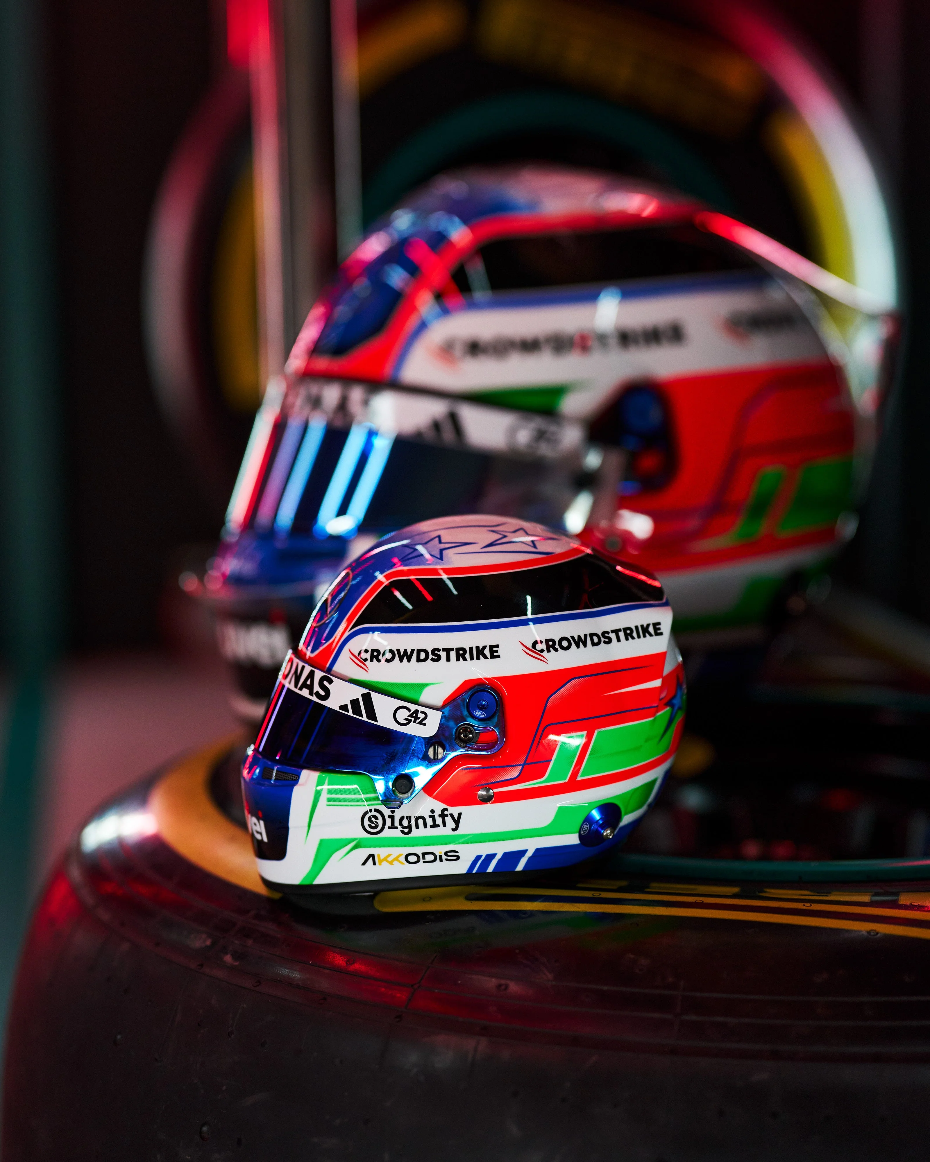 Kimi Antonelli 2025 Mini Bell Helmet Replica 1:2 - Image 3