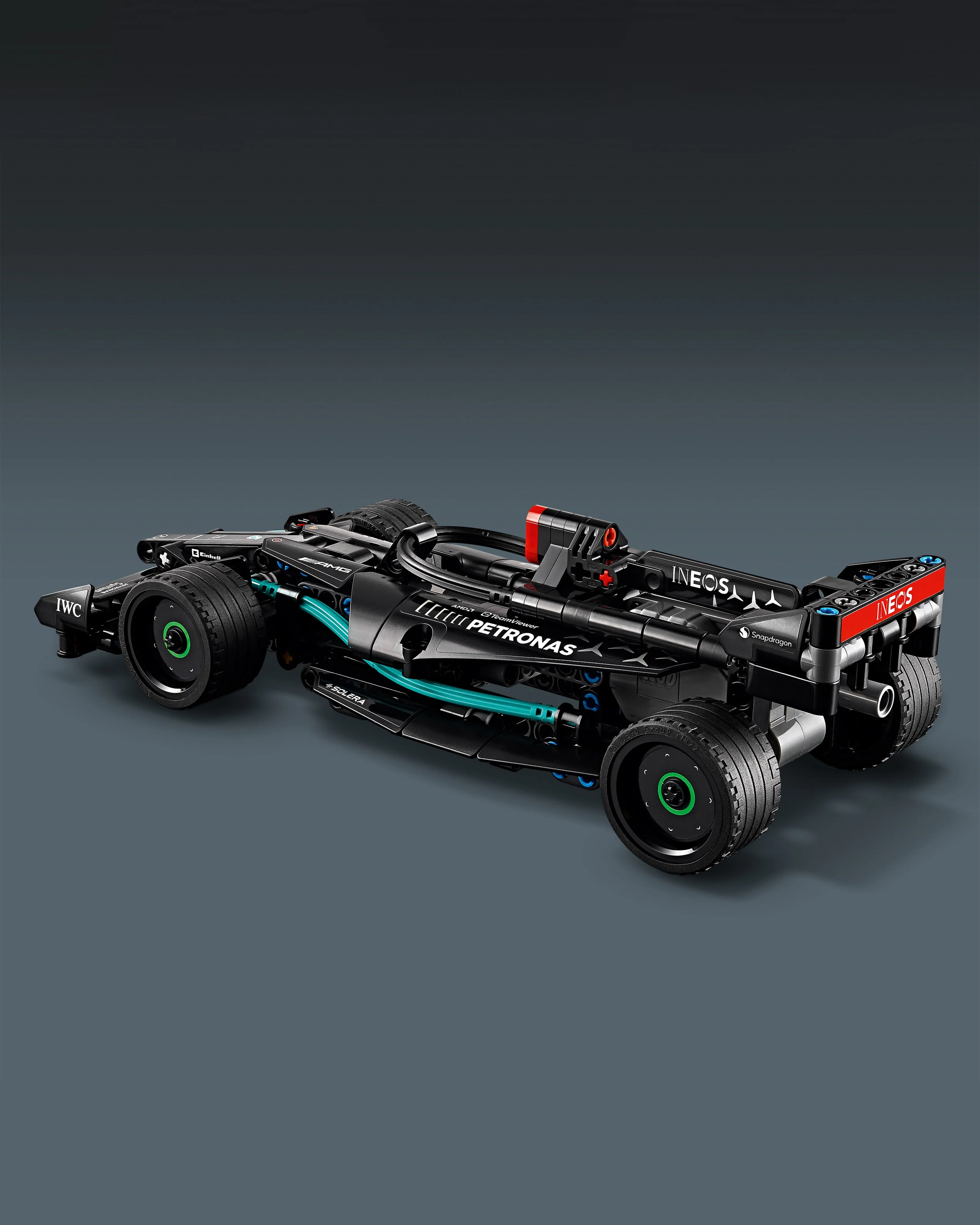 LEGO® Technic Mercedes-AMG F1 W14 E Performance Pull-Back - Image 9