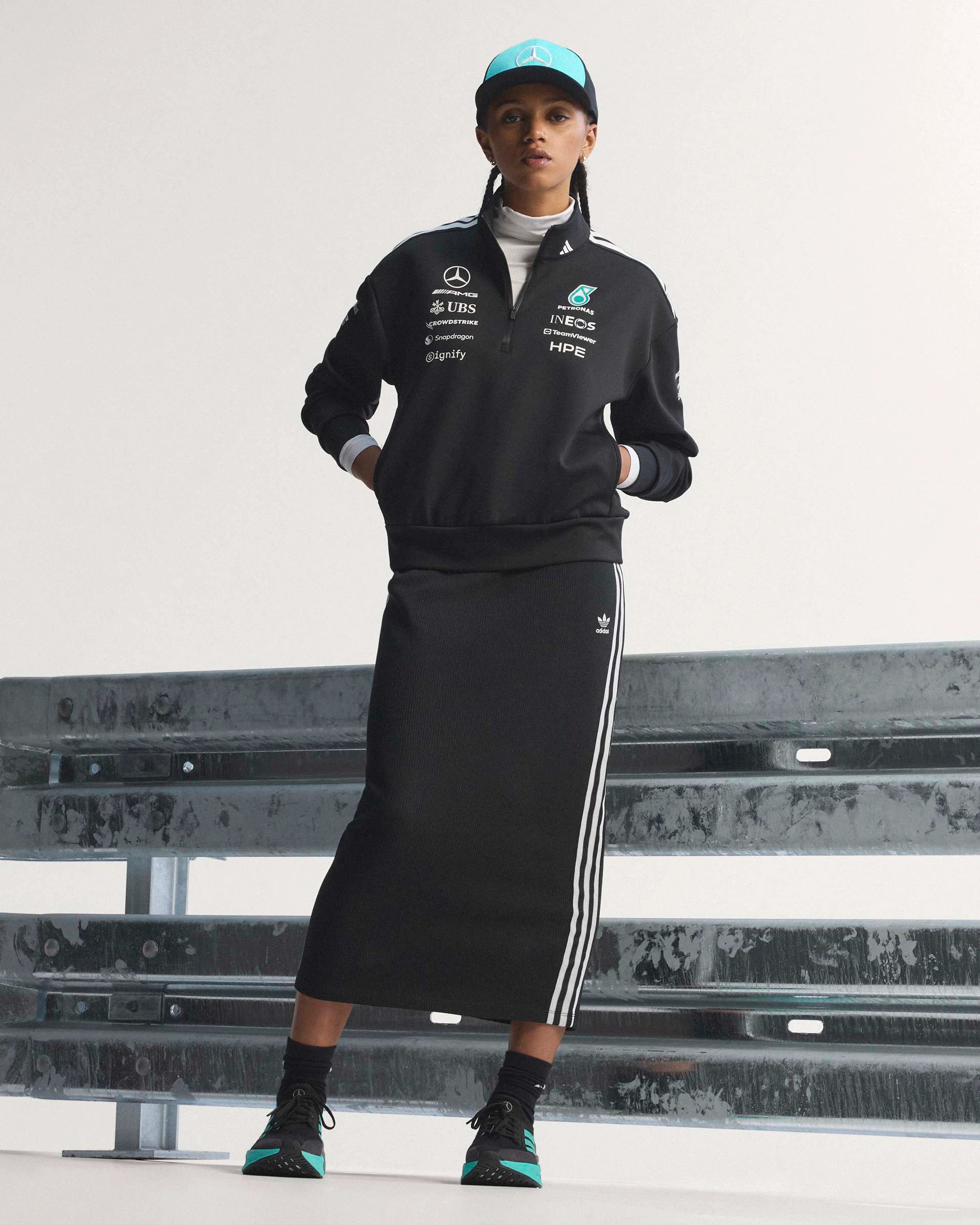 Womens 2026 Team Quarter Zip Black - Image 7